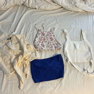Bundle of 4 summer tops